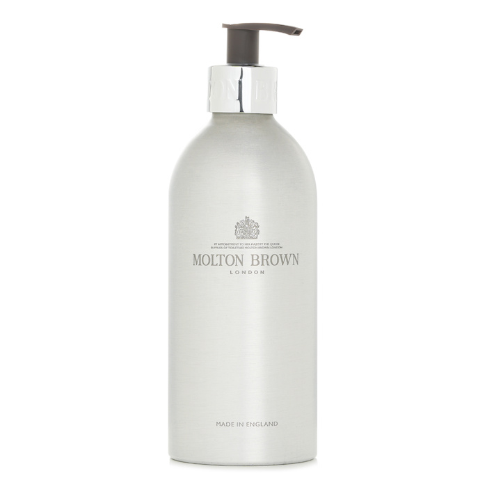Infinite Bottle Re-Charge Black Pepper Bath and Shower Gel