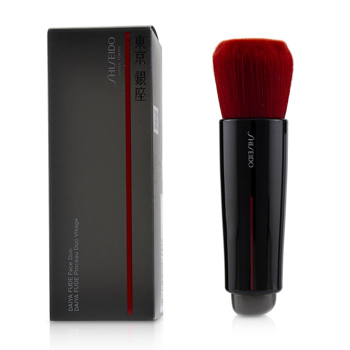 Shiseido Daiya Fude Face Duo: Gel Blender & Diamond Brush