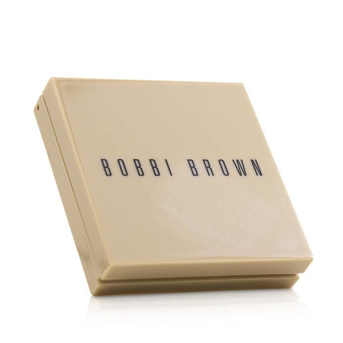 Bobbi Brown Bobbi Brown Nude Finish Illuminating Powder in Golden 6.6g/0.23oz