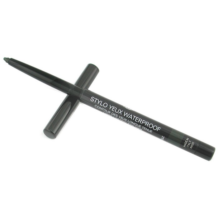 Chanel Chanel Stylo Yeux Waterproof eyeliner in #83 Cassis 0.3g